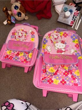 Vintage Hello Kitty backpacks 🩷 #y2k #hellokitty #2000s #juicycouture
